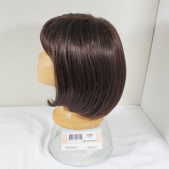 SOLD - The Wig Company Classic Chin-Length Flapper Bob with Bangs Dark Brown - Picture 6 of 16